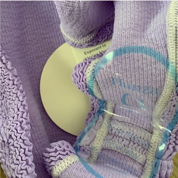 NWT Hunza G crinkle one piece swimsuit in lilac - Picture 7 of 8